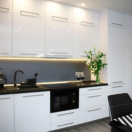 Apartament 102 G&W Daire Wrocław Dış mekan fotoğraf